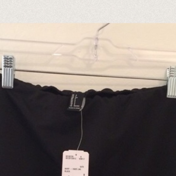 Black Mesh Paneled Skirt - Picture 4 of 4