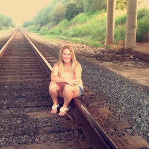 Meet your Posher, Cami