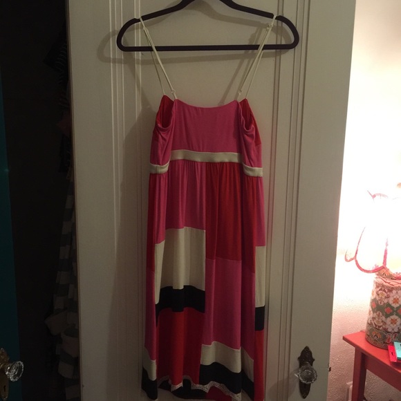 Sweetees Colorblocked Dress - Picture 4 of 4