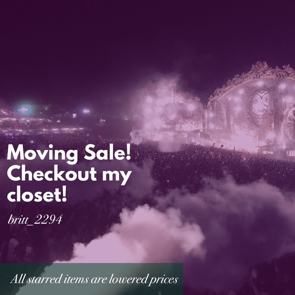 Moving sale!! Head over to my closet @britt_2294 - Picture 1 of 1