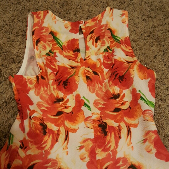 Red & orange floral A-Line Dress - Picture 4 of 4