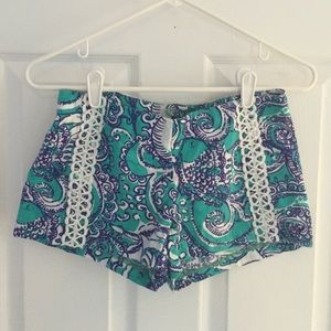 Lilly Pulitzer Sea and Be Seen shorts