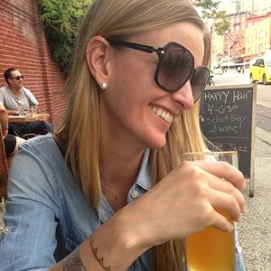 Meet your Posher, Brooke