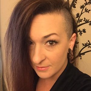 Meet your Posher, Heidi