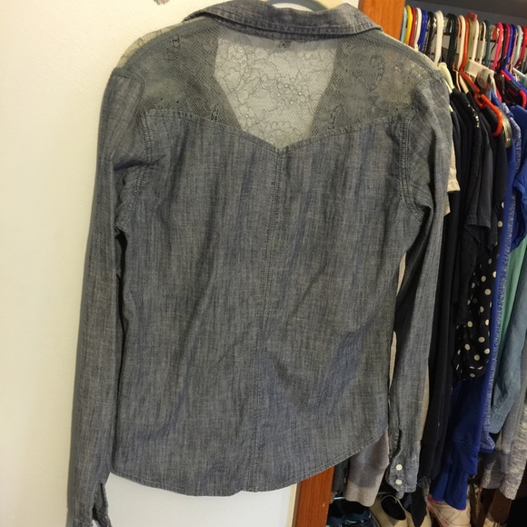 American eagle button down top - Picture 4 of 4