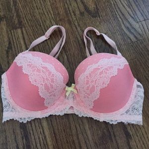 NWOT Victoria's Secret Demi Bra