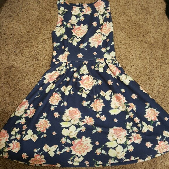 Target Navy Floral Dress - Picture 1 of 3