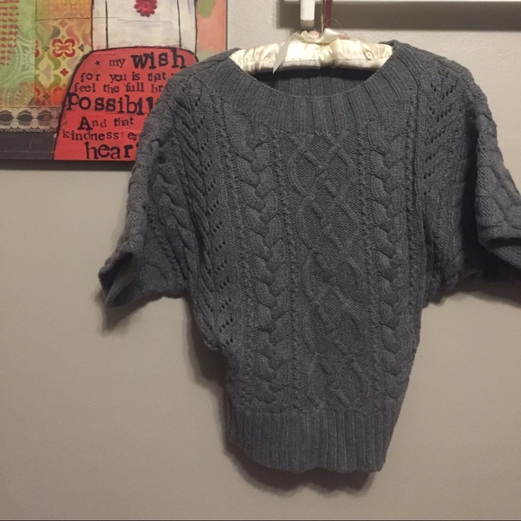 Express Thick 1/2 sleeve sweater