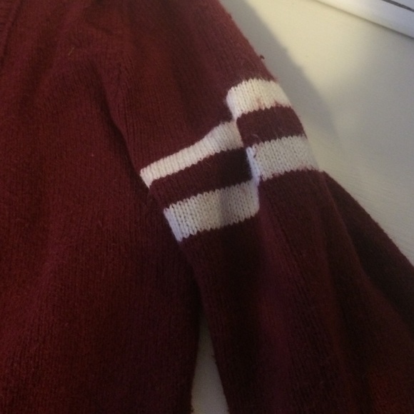 Abercrombie cardigan - Picture 3 of 4