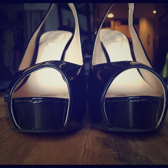 Guess Black Patent sling backs - LIKE NEW!