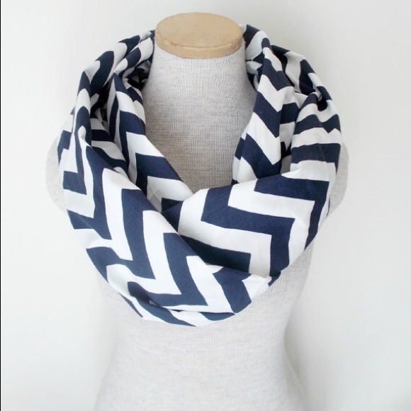Navy/white chevron infinity scarf