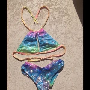 Keyhole halter top set