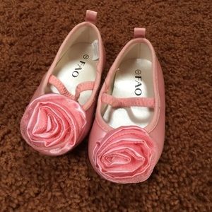 FAO little girls pink ballet shoes