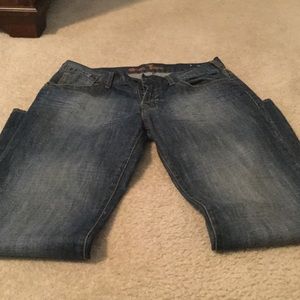 MENS GUESS JEANS