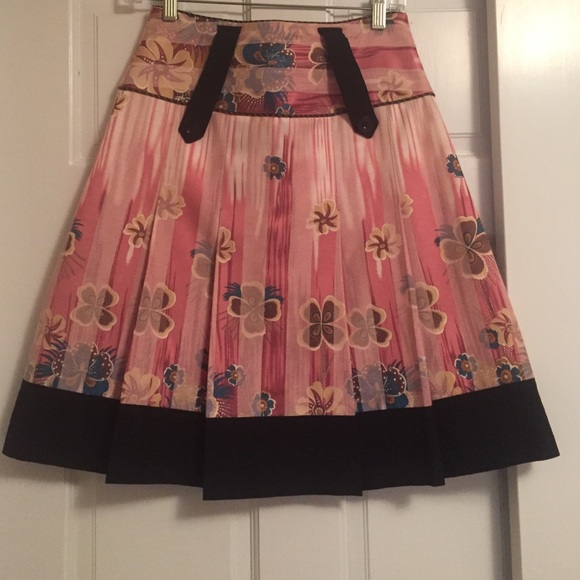 Very Brand Floral Pink Silk Skirt