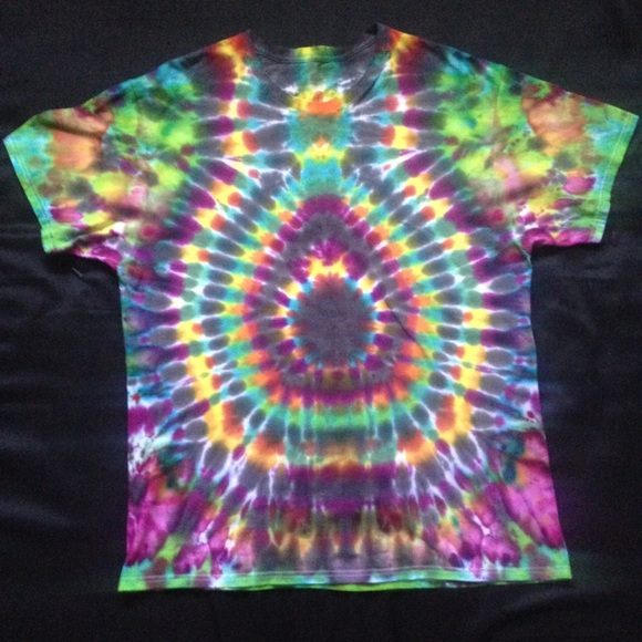 Men's ice dye/tie dye t-shirt