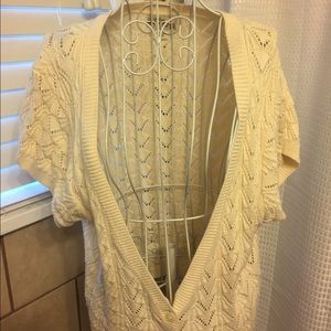 Old Navy Cream colored short sleeved sweater