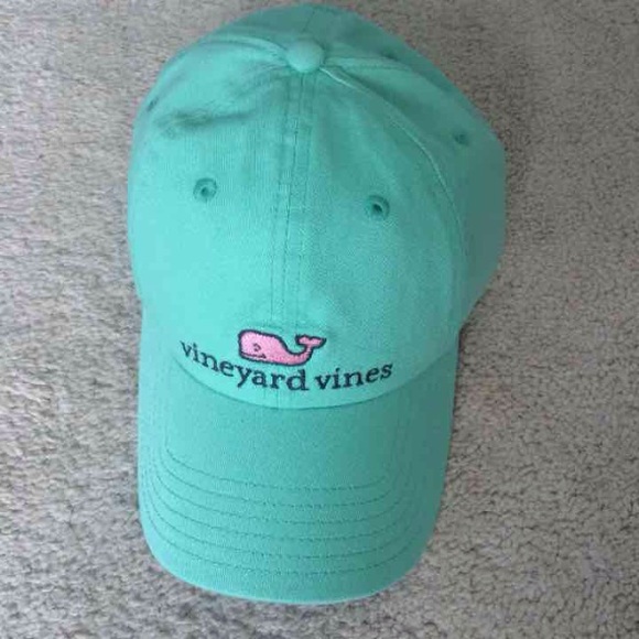 ❌SOLD❌ NWOT Vineyard Vines Hat