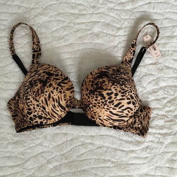 Victoria's Secret Other - New! Victoria Secret Plunge Bra 34C