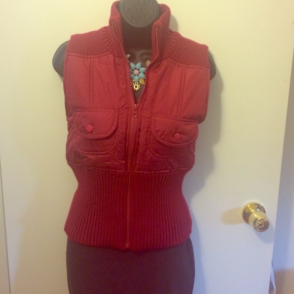 Ashley Red Cropped Vest