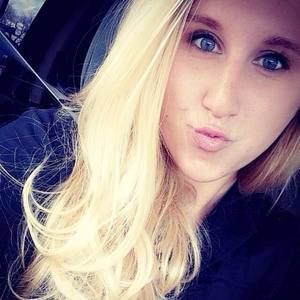 Meet your Posher, Brandi