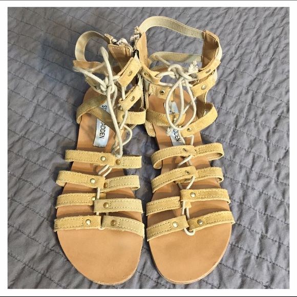 Sparra Short Lace-up Gladiator Sandals - Picture 3 of 3