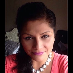 Meet your Posher, Catherine