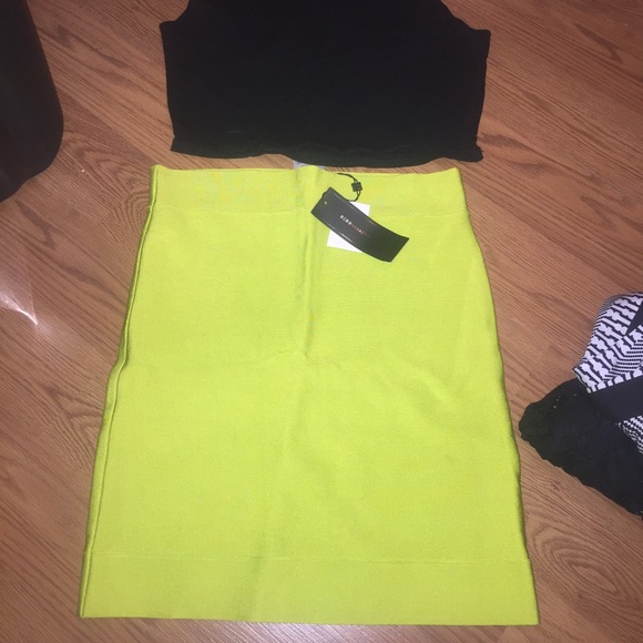 Bcbg skirt