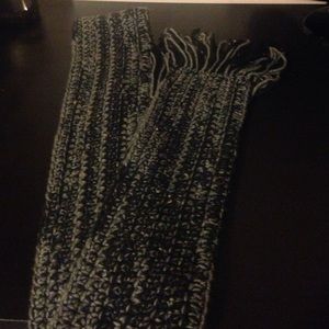 Crocheted scarf