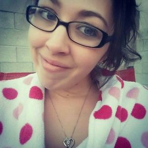 Meet your Posher, Candace