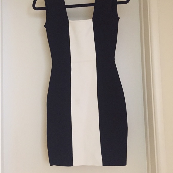 BCBG bodycon dress!