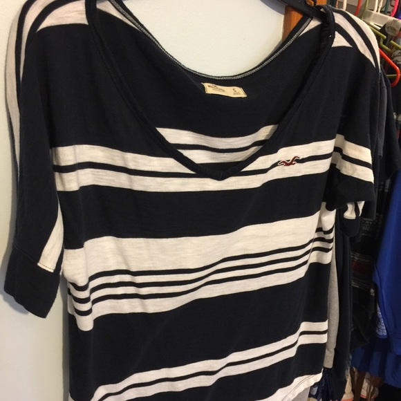 Hollister tee - Picture 1 of 4