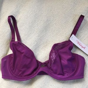 Brand new Triumph Bra Satin Purple Magenta sz 34D