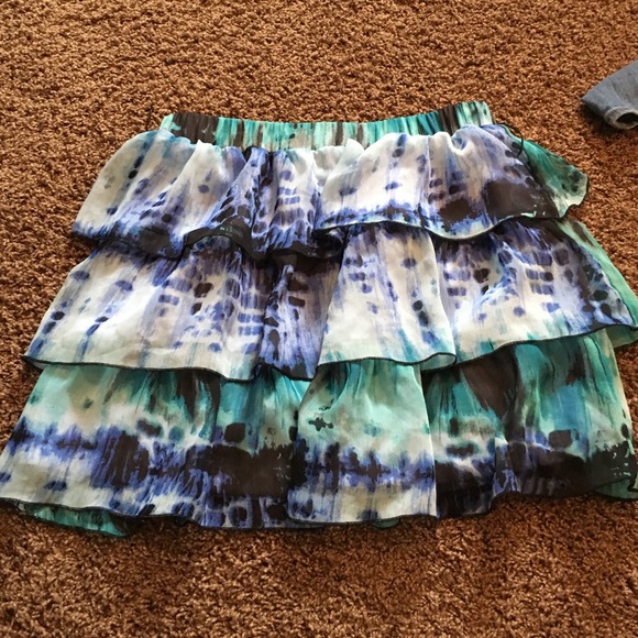 Multi-blue colored short skirt