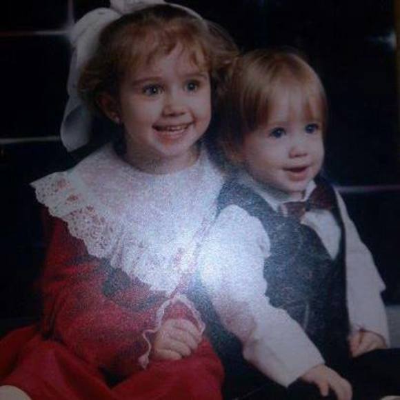 Meet your Posher, Lillian - Picture 1 of 1