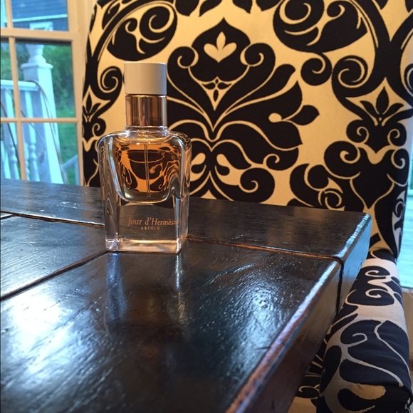 Jour d' Hermès Absolu perfume