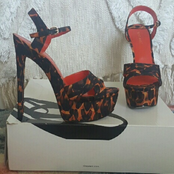 Nine West women's mercade platform sandal