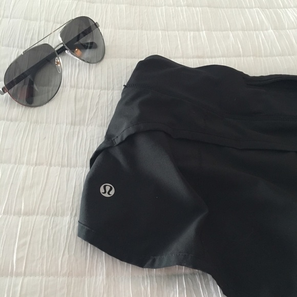 🍋 Lululemon | Speed Shorts size 2 Black