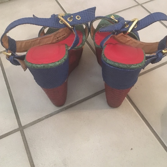 Colorful Wedges - Picture 3 of 4