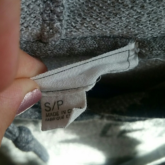 Winter Poncho - Picture 2 of 3