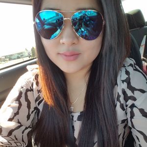 Meet your Posher, Desiree joyce