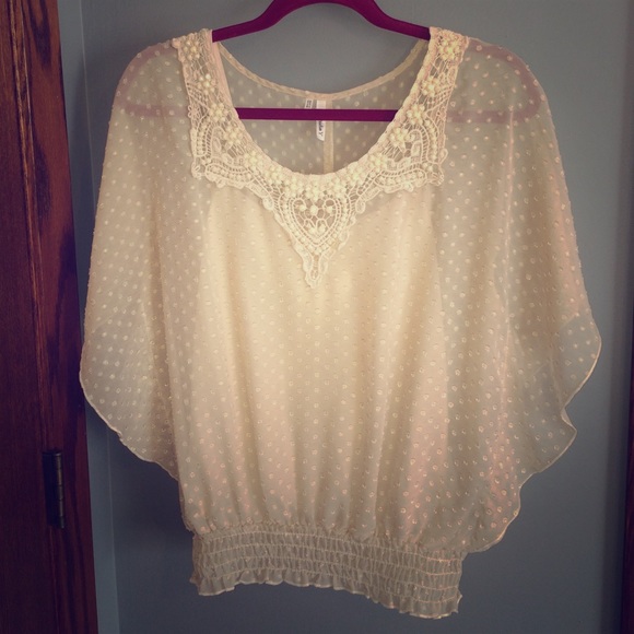 Cream-colored Flowy Top with Lace