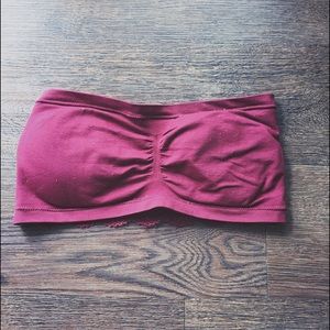 Maroon bandeau