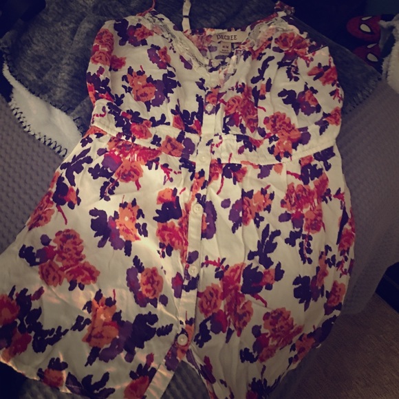 Floral button down tank!