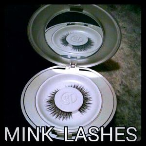 Mink lashes