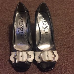Black White and Gray Open-Toed Heels with Buckle
