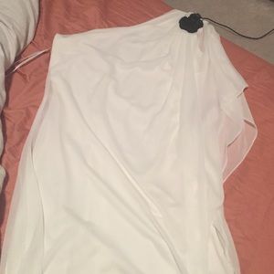 One shoulder Top