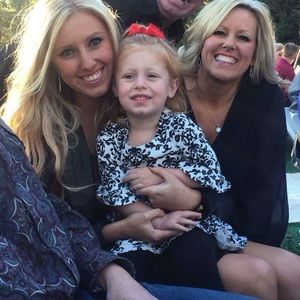 Meet your Posher, Haylee