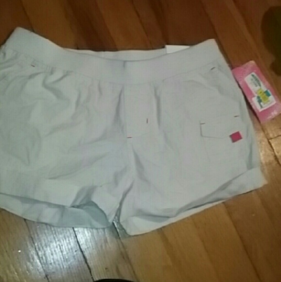 Beige shorts
