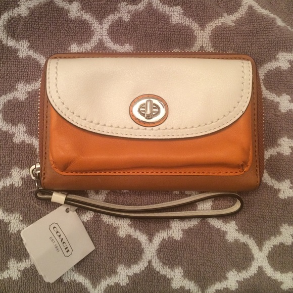 Coach Park City Colorblock Wristlet Wallet